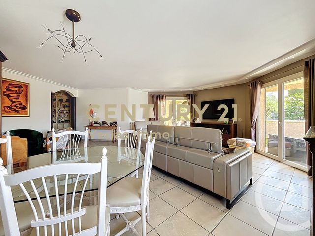 Afficher la photo en grand maison à vendre - 5 pièces - 144.7 m2 - PIGNAN - 34 - LANGUEDOC-ROUSSILLON - Century 21 Védas Immo