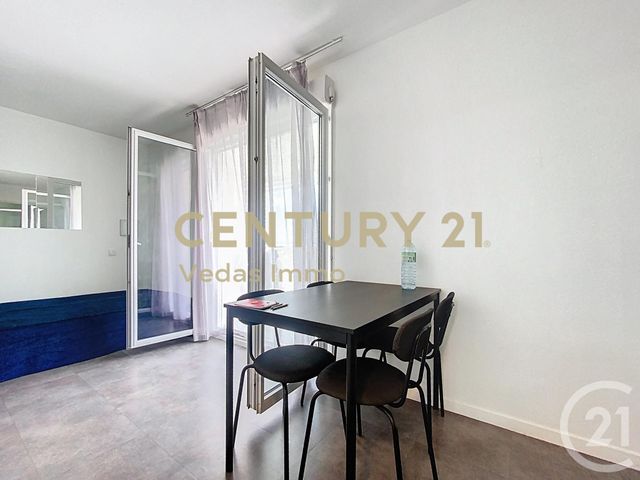 Afficher la photo en grand Appartement F2 à vendre - 2 pièces - 36.9 m2 - ST JEAN DE VEDAS - 34 - LANGUEDOC-ROUSSILLON - Century 21 Védas Immo