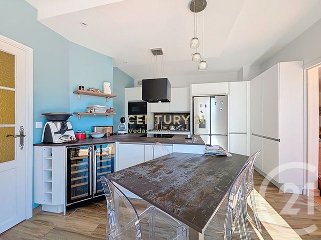maison à vendre - 5 pièces - 131.53 m2 - ST JEAN DE VEDAS - 34 - LANGUEDOC-ROUSSILLON - Century 21 Védas Immo