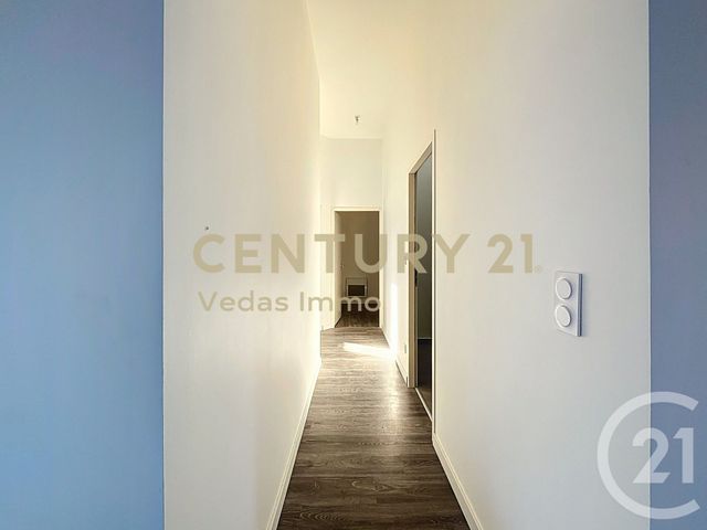 maison à louer - 4 pièces - 102.55 m2 - MONTBAZIN - 34 - LANGUEDOC-ROUSSILLON - Century 21 Védas Immo
