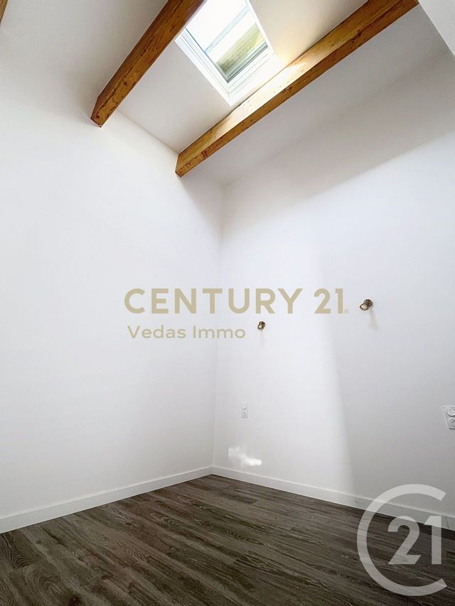 maison à louer - 4 pièces - 102.55 m2 - MONTBAZIN - 34 - LANGUEDOC-ROUSSILLON - Century 21 Védas Immo