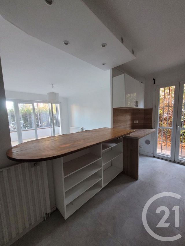 Appartement F3 à louer - 3 pièces - 67.59 m2 - MONTPELLIER - 34 - LANGUEDOC-ROUSSILLON - Century 21 Védas Immo