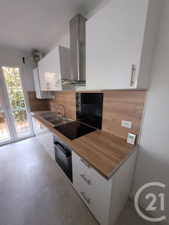 Appartement F3 à louer - 3 pièces - 67.59 m2 - MONTPELLIER - 34 - LANGUEDOC-ROUSSILLON - Century 21 Védas Immo