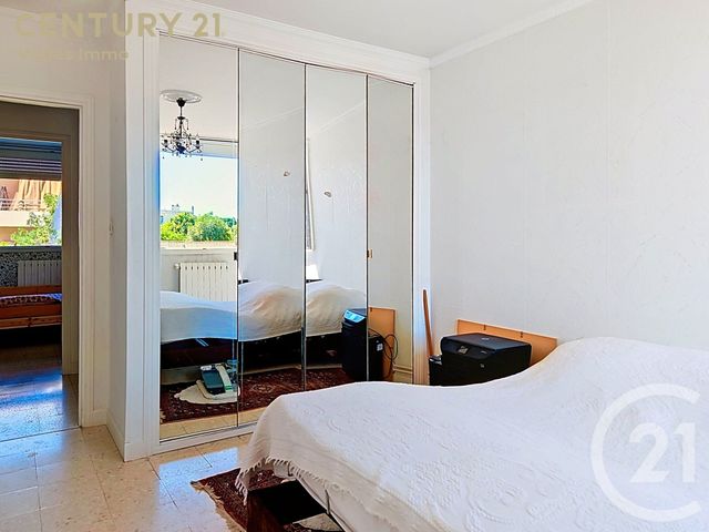 Appartement F4 à vendre - 5 pièces - 90.43 m2 - MONTPELLIER - 34 - LANGUEDOC-ROUSSILLON - Century 21 Védas Immo