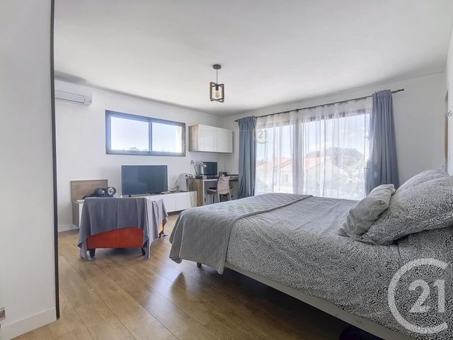 maison à vendre - 6 pièces - 234.11 m2 - ST JEAN DE VEDAS - 34 - LANGUEDOC-ROUSSILLON - Century 21 Védas Immo