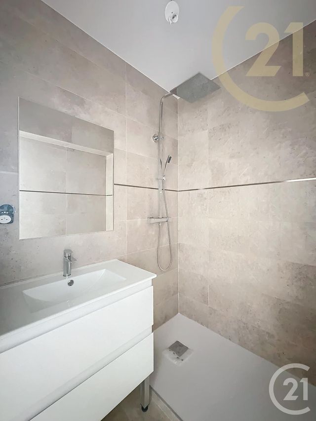 Appartement F3 à vendre - 3 pièces - 64.58 m2 - PALAVAS LES FLOTS - 34 - LANGUEDOC-ROUSSILLON - Century 21 Védas Immo