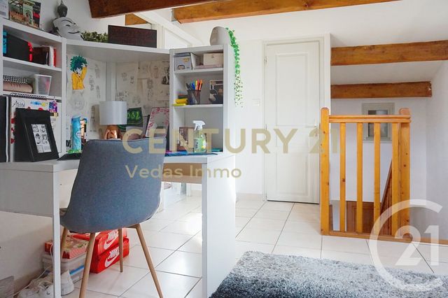 maison à louer - 4 pièces - 67.37 m2 - ST JEAN DE VEDAS - 34 - LANGUEDOC-ROUSSILLON - Century 21 Védas Immo
