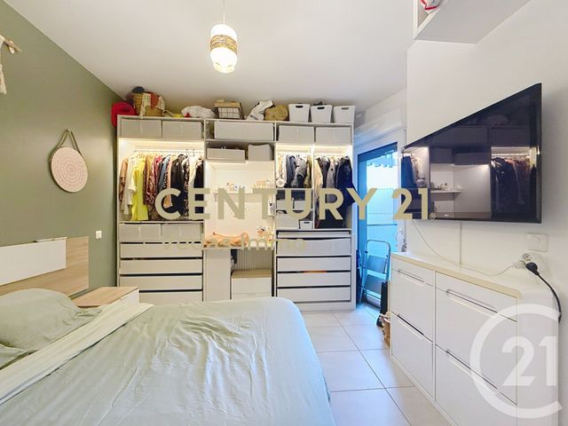 Appartement F2 à vendre - 2 pièces - 45.69 m2 - ST JEAN DE VEDAS - 34 - LANGUEDOC-ROUSSILLON - Century 21 Védas Immo