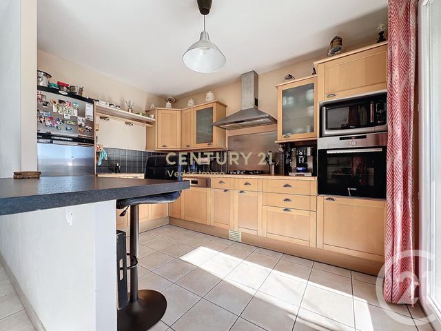 maison à vendre - 5 pièces - 115.91 m2 - SAUSSAN - 34 - LANGUEDOC-ROUSSILLON - Century 21 Védas Immo