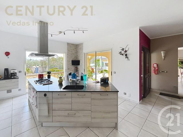 Afficher la photo en grand maison à vendre - 7 pièces - 192.36 m2 - PIGNAN - 34 - LANGUEDOC-ROUSSILLON - Century 21 Védas Immo