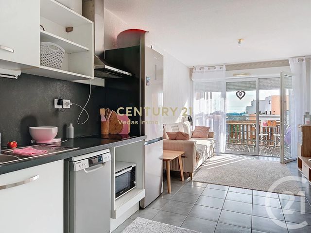 Appartement F2 à vendre ST JEAN DE VEDAS