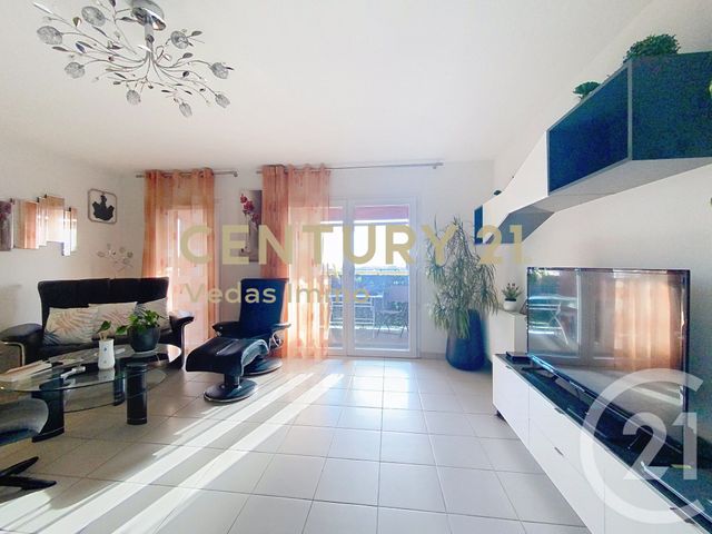 Appartement F3 à vendre - 3 pièces - 68.1 m2 - JUVIGNAC - 34 - LANGUEDOC-ROUSSILLON - Century 21 Védas Immo