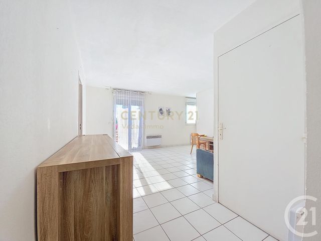 Afficher la photo en grand Appartement F3 à vendre - 3 pièces - 55.02 m2 - MONTPELLIER - 34 - LANGUEDOC-ROUSSILLON - Century 21 Védas Immo