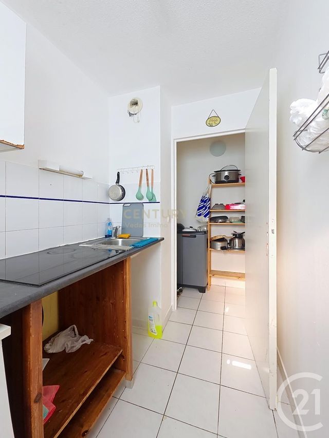 Afficher la photo en grand Appartement F3 à vendre - 3 pièces - 55.02 m2 - MONTPELLIER - 34 - LANGUEDOC-ROUSSILLON - Century 21 Védas Immo