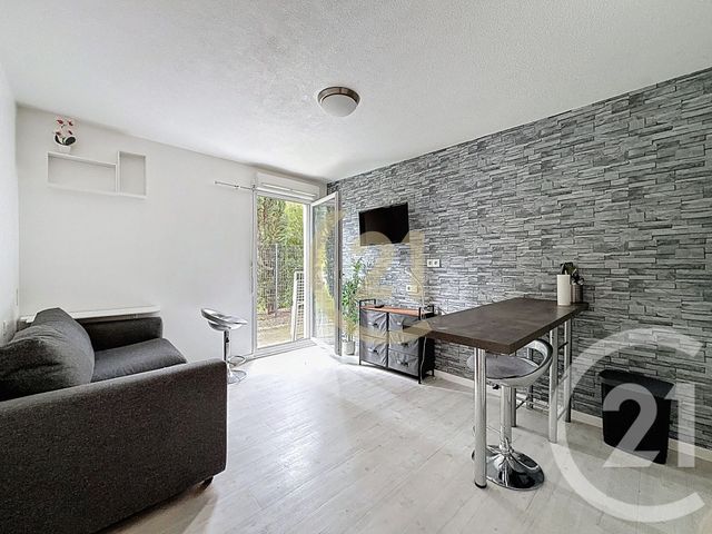 Appartement F1 à vendre ST JEAN DE VEDAS