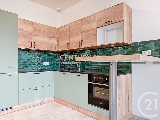 Appartement F2 bis à vendre - 2 pièces - 77.37 m2 - PIGNAN - 34 - LANGUEDOC-ROUSSILLON - Century 21 Védas Immo