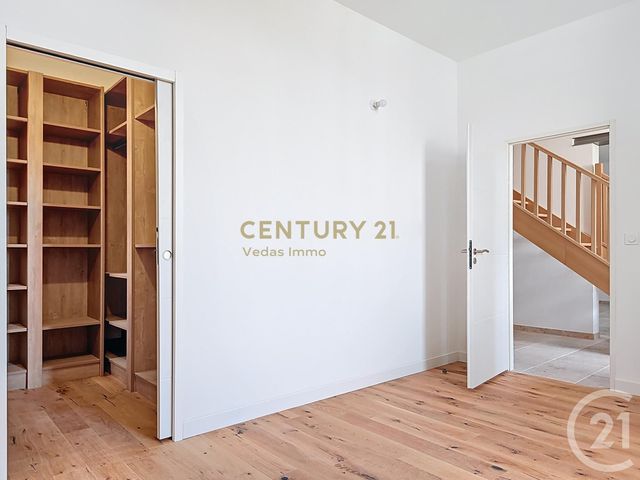 Appartement F2 bis à vendre - 2 pièces - 77.37 m2 - PIGNAN - 34 - LANGUEDOC-ROUSSILLON - Century 21 Védas Immo