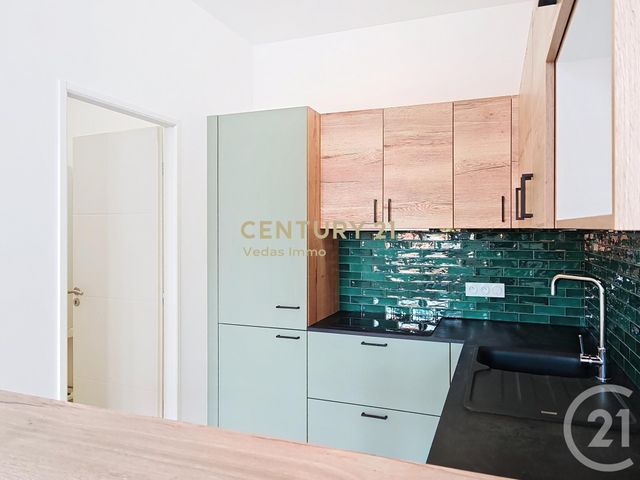 Appartement F2 bis à vendre - 2 pièces - 78.64 m2 - PIGNAN - 34 - LANGUEDOC-ROUSSILLON - Century 21 Védas Immo