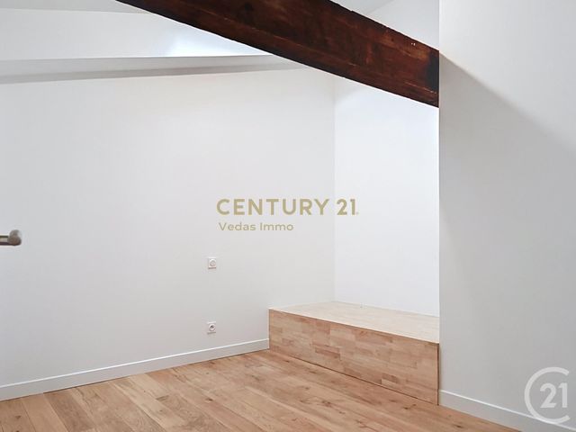 Appartement F4 à vendre - 4 pièces - 97.86 m2 - PIGNAN - 34 - LANGUEDOC-ROUSSILLON - Century 21 Védas Immo