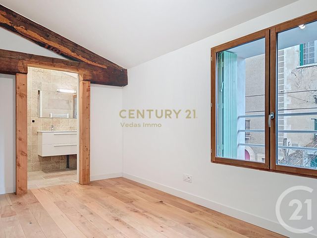 Appartement F4 à vendre - 4 pièces - 97.86 m2 - PIGNAN - 34 - LANGUEDOC-ROUSSILLON - Century 21 Védas Immo