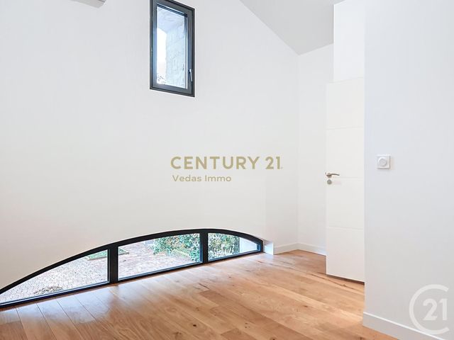 Appartement F4 à vendre - 4 pièces - 97.86 m2 - PIGNAN - 34 - LANGUEDOC-ROUSSILLON - Century 21 Védas Immo