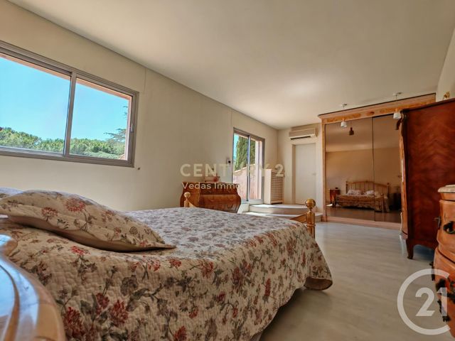 maison à vendre - 5 pièces - 233.0 m2 - ST JEAN DE VEDAS - 34 - LANGUEDOC-ROUSSILLON - Century 21 Védas Immo
