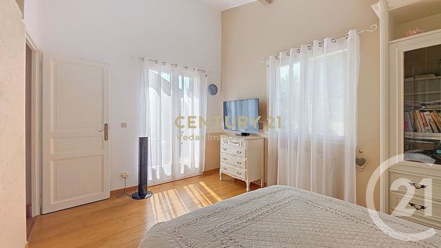 maison à vendre - 4 pièces - 130.0 m2 - ST JEAN DE VEDAS - 34 - LANGUEDOC-ROUSSILLON - Century 21 Védas Immo