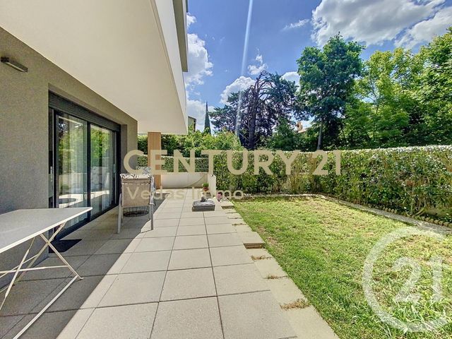 Appartement F4 à vendre - 4 pièces - 97.0 m2 - ST JEAN DE VEDAS - 34 - LANGUEDOC-ROUSSILLON - Century 21 Védas Immo