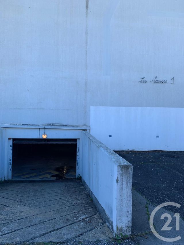 Afficher la photo en grand parking à louer - 14.28 m2 - MONTPELLIER - 34 - LANGUEDOC-ROUSSILLON - Century 21 Védas Immo