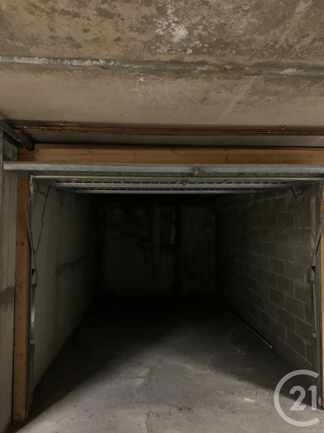 Afficher la photo en grand parking à louer - 14.28 m2 - MONTPELLIER - 34 - LANGUEDOC-ROUSSILLON - Century 21 Védas Immo