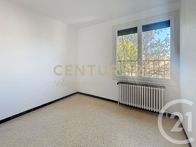 maison à louer - 4 pièces - 105.35 m2 - ST JEAN DE VEDAS - 34 - LANGUEDOC-ROUSSILLON - Century 21 Védas Immo