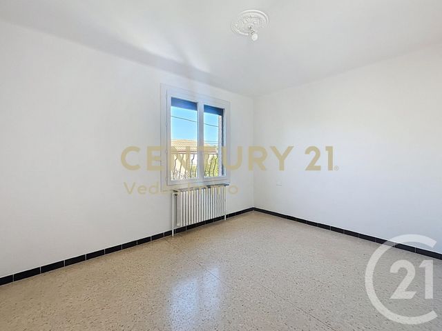 maison à louer - 4 pièces - 105.35 m2 - ST JEAN DE VEDAS - 34 - LANGUEDOC-ROUSSILLON - Century 21 Védas Immo