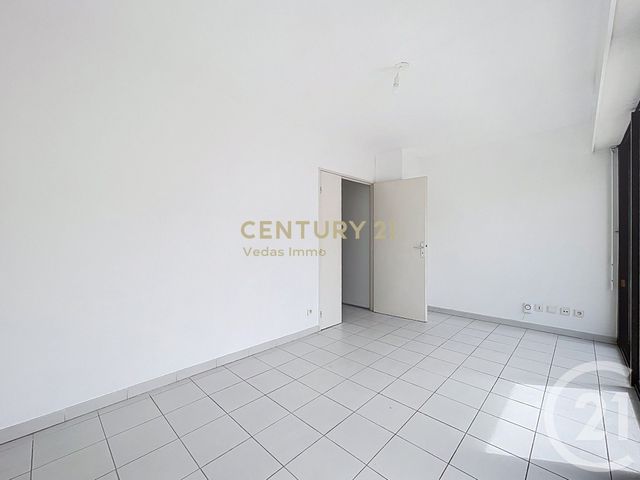 Appartement F1 bis à louer - 2 pièces - 31.77 m2 - MONTPELLIER - 34 - LANGUEDOC-ROUSSILLON - Century 21 Védas Immo