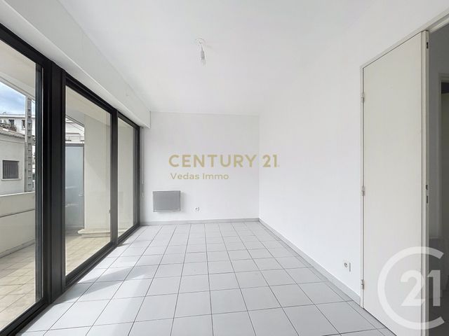 Appartement F1 bis à louer - 2 pièces - 31.77 m2 - MONTPELLIER - 34 - LANGUEDOC-ROUSSILLON - Century 21 Védas Immo