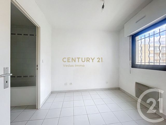 Appartement F1 bis à louer - 2 pièces - 31.77 m2 - MONTPELLIER - 34 - LANGUEDOC-ROUSSILLON - Century 21 Védas Immo