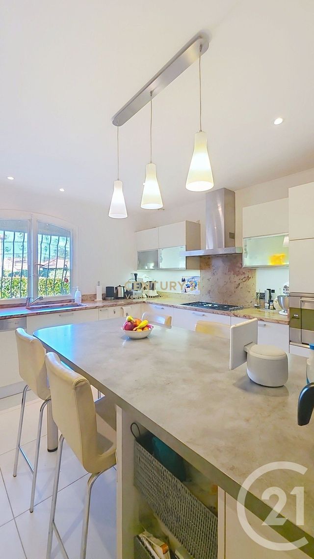 maison à vendre - 4 pièces - 144.0 m2 - FABREGUES - 34 - LANGUEDOC-ROUSSILLON - Century 21 Védas Immo