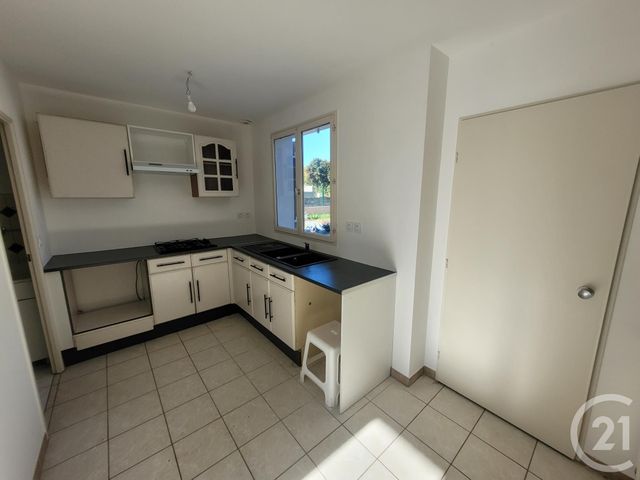 maison à louer - 5 pièces - 121.24 m2 - ST JEAN DE VEDAS - 34 - LANGUEDOC-ROUSSILLON - Century 21 Védas Immo