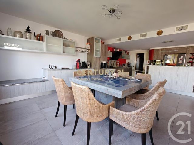 maison à vendre - 9 pièces - 250.21 m2 - JUVIGNAC - 34 - LANGUEDOC-ROUSSILLON - Century 21 Védas Immo