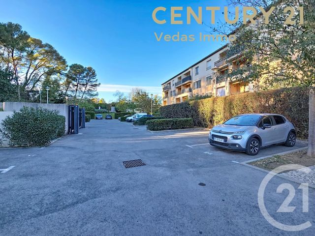 Appartement F2 à vendre - 2 pièces - 40.0 m2 - JUVIGNAC - 34 - LANGUEDOC-ROUSSILLON - Century 21 Védas Immo