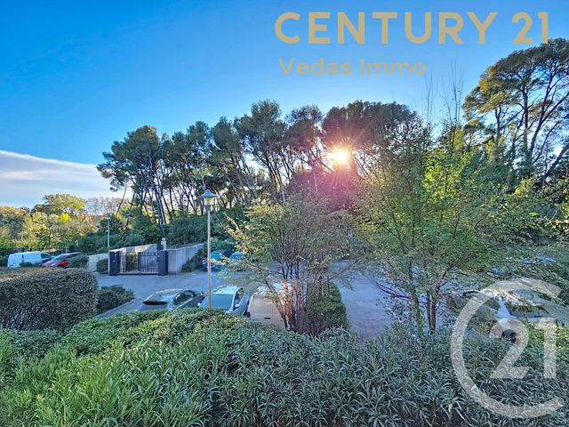 Appartement F2 à vendre - 2 pièces - 40.0 m2 - JUVIGNAC - 34 - LANGUEDOC-ROUSSILLON - Century 21 Védas Immo