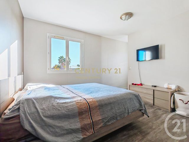 Afficher la photo en grand maison à vendre - 6 pièces - 165.95 m2 - VILLENEUVE LES MAGUELONE - 34 - LANGUEDOC-ROUSSILLON - Century 21 Védas Immo