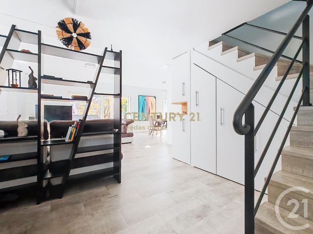 Afficher la photo en grand maison à vendre - 6 pièces - 165.95 m2 - VILLENEUVE LES MAGUELONE - 34 - LANGUEDOC-ROUSSILLON - Century 21 Védas Immo