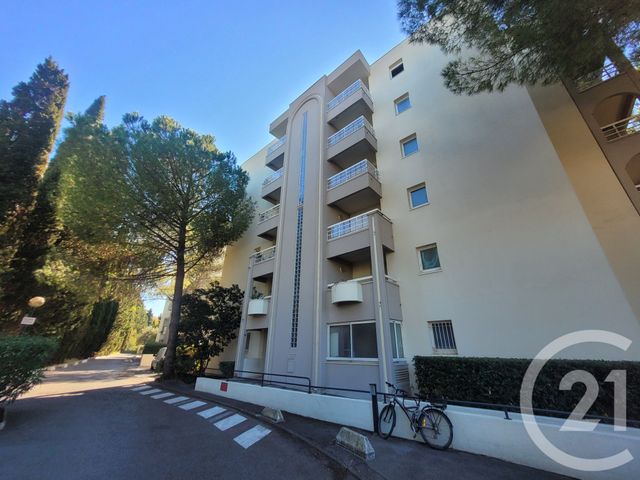 Appartement F3 à louer - 3 pièces - 74.0 m2 - MONTPELLIER - 34 - LANGUEDOC-ROUSSILLON - Century 21 Védas Immo