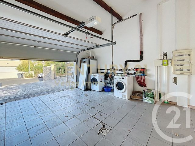 maison à louer - 6 pièces - 189.36 m2 - JUVIGNAC - 34 - LANGUEDOC-ROUSSILLON - Century 21 Védas Immo