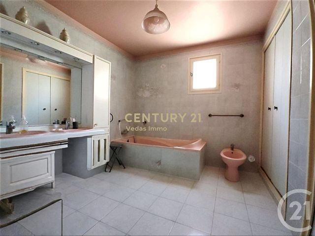maison à vendre - 5 pièces - 154.28 m2 - MONTPELLIER - 34 - LANGUEDOC-ROUSSILLON - Century 21 Védas Immo