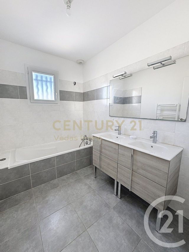 maison à vendre - 4 pièces - 87.85 m2 - PIGNAN - 34 - LANGUEDOC-ROUSSILLON - Century 21 Védas Immo