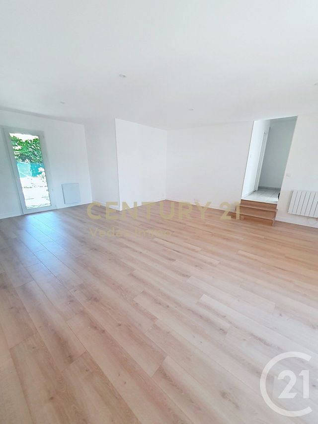 maison à louer - 5 pièces - 101.5 m2 - PIGNAN - 34 - LANGUEDOC-ROUSSILLON - Century 21 Védas Immo