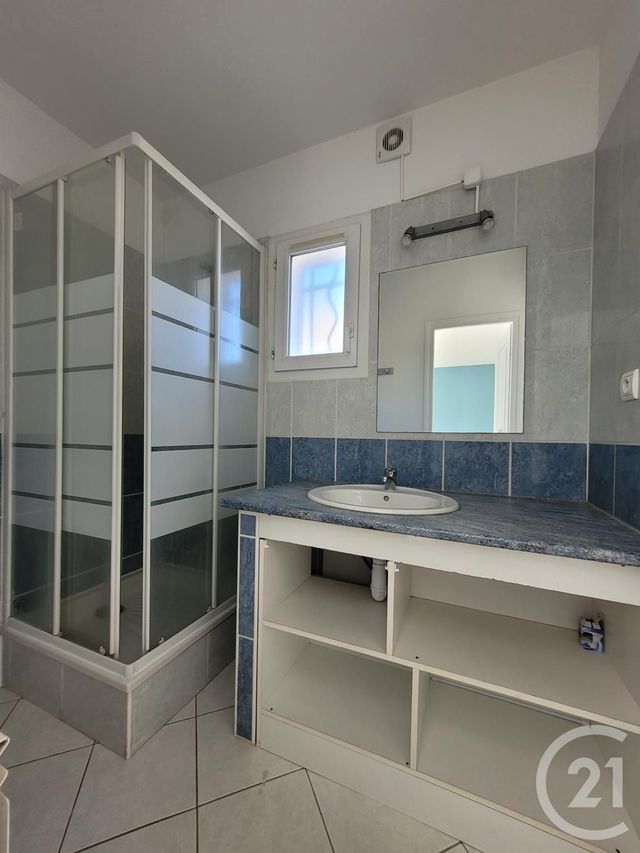 maison à louer - 6 pièces - 132.65 m2 - LAVERUNE - 34 - LANGUEDOC-ROUSSILLON - Century 21 Védas Immo