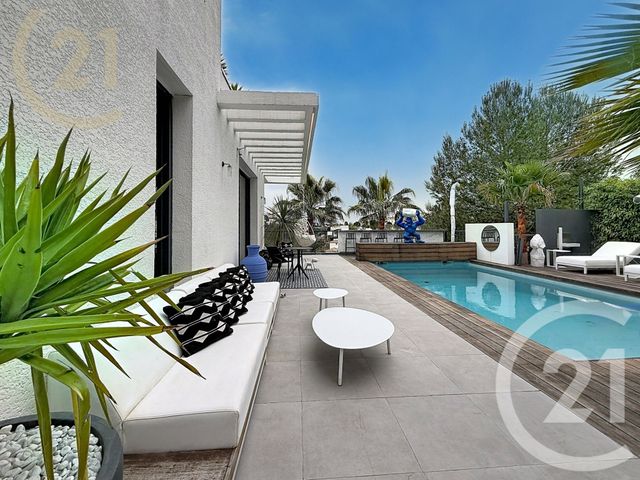 maison à vendre - 5 pièces - 160.0 m2 - JUVIGNAC - 34 - LANGUEDOC-ROUSSILLON - Century 21 Védas Immo