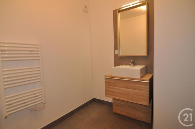 Appartement F3 à louer - 3 pièces - 67.9 m2 - MONTPELLIER - 34 - LANGUEDOC-ROUSSILLON - Century 21 Védas Immo